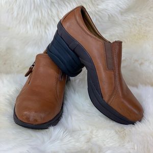 Z Coil tan taos covered coil mule clogs